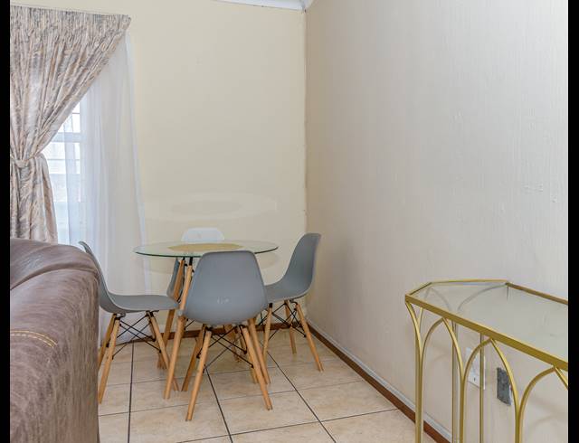 2 BEDROOM APARTMENT FOR SALE IN FERNDALE